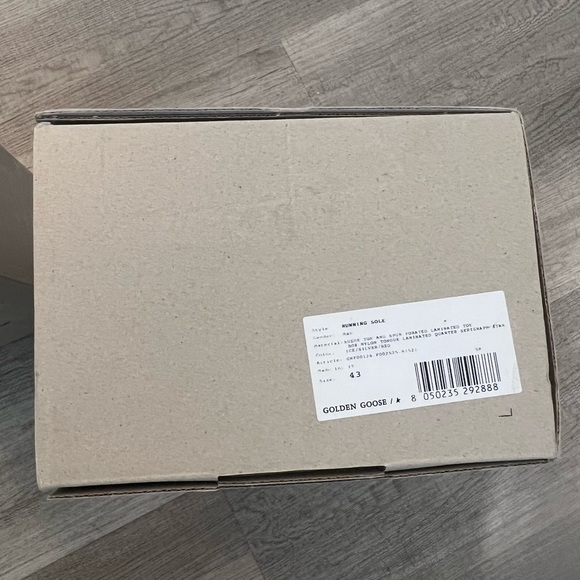 Running Sole size 43, never used - Picture 2 of 4